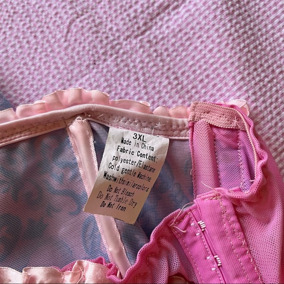 princess-esque pink n purple corset - Picture 2 of 3